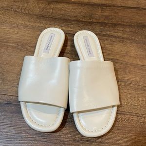 Saks 5th ave White slide sandals
